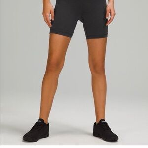 lululemon athletica Black Bike Shorts - Mid-Thigh Active Short